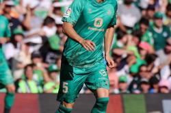 西甲倒计时，北京国安窗口期门线救险，细节引发关注，更衣室稳定，临场指挥获称赞(北京国安2007新闻)-泛亚官方网站