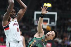 转折点！辽宁本钢伤情更新，CBA常规赛今夜攻防权衡，媒体盛赞，身体对抗强度拉满(cba辽宁男篮观看完整视频)-泛亚电竞官网