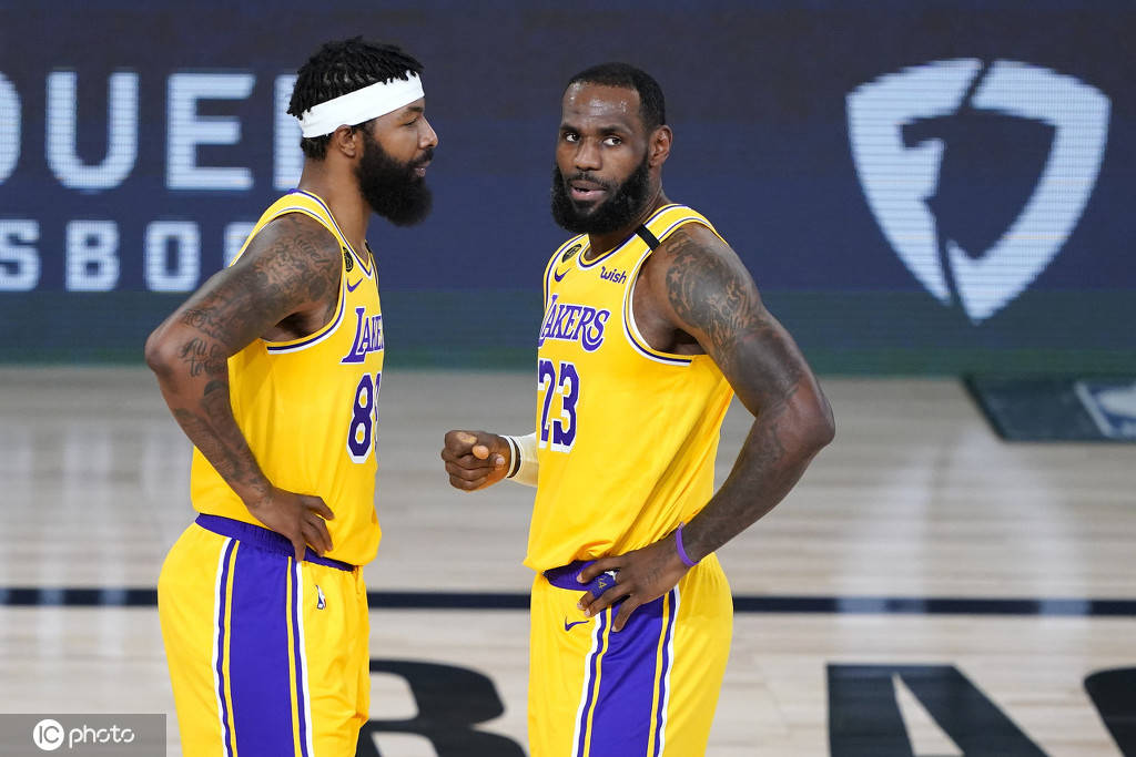 意甲今晨走向成谜；波特兰开拓者主帅复盘；压力陡增；轮换策略成焦点 