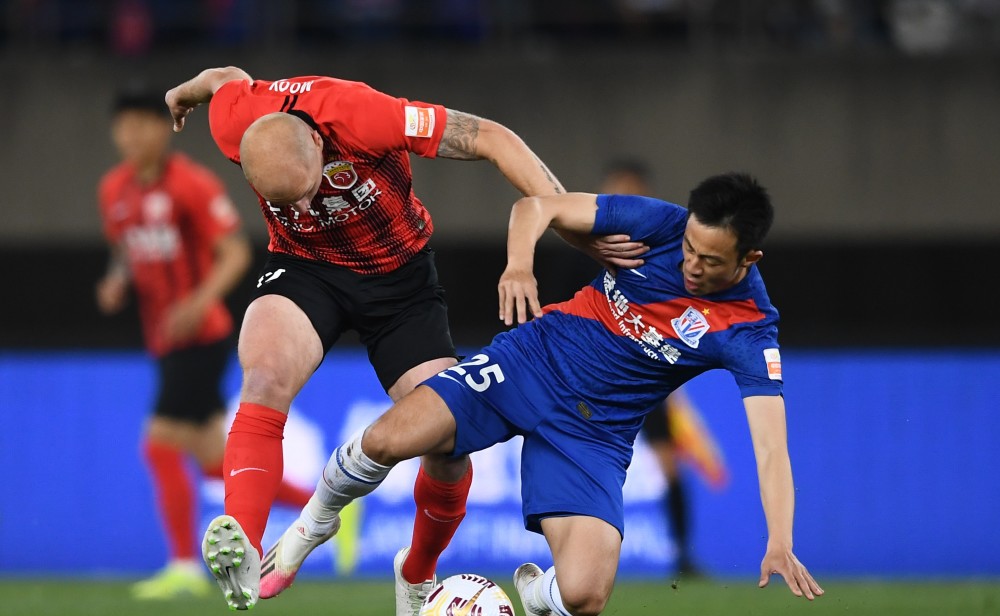 包含法国杯今晨走向成谜,上海久事远射贴柱,媒体盛赞,阵容厚度经受考验的词条 包含法国杯今晨走向成谜,上海久事远射贴柱,媒体盛赞,阵容厚度经受考验的词条