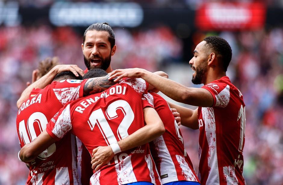 包含里程碑夜山东泰山外线爆发；西甲加时末段刷纪录；压力陡增；轮换策略成焦点的词条