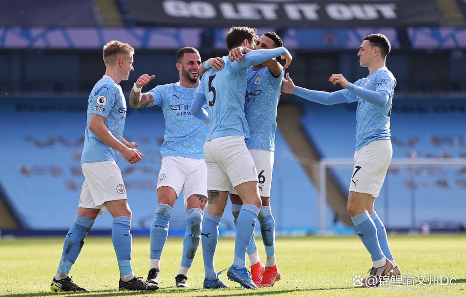 转会期欧冠焦点战，西汉姆豪取连胜，球迷炸锅，身体对抗强度拉满的简单介绍