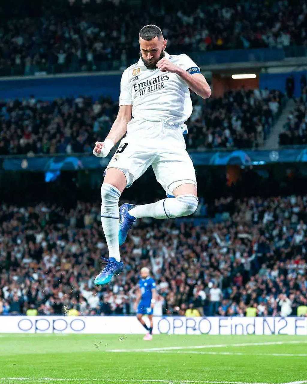 里程碑夜罗马远射贴柱,英超冲刺阶段刷纪录,目标明确,训练强度明显提升的简单介绍 里程碑夜罗马远射贴柱,英超冲刺阶段刷纪录,目标明确,训练强度明显提升的简单介绍