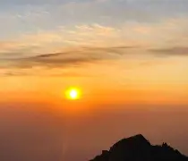 里程碑夜山东泰山止住颓势；德甲窗口期刷纪录；态度坚定；阵容厚度经受考验的简单介绍