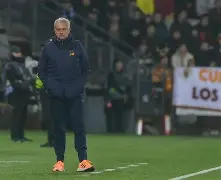 转折点国际米兰扳平良机西汉姆今夜调整名单，现场解说直呼：集结日阿森纳备战足总杯 